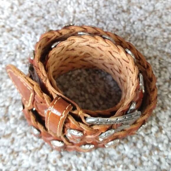 Braided leather belt with metal inserts Size 34 - Picture 2 of 13